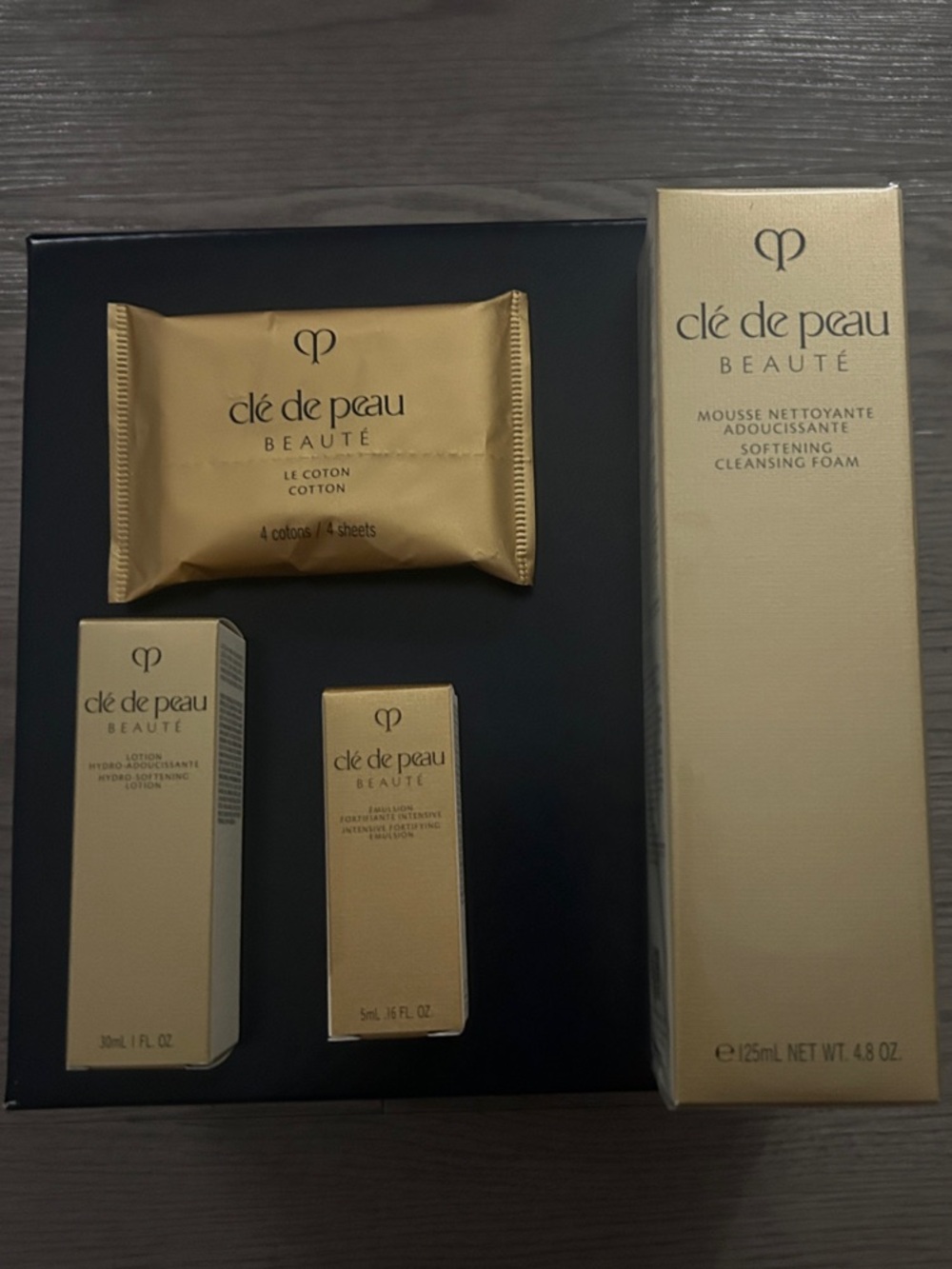 Dé de Peau Cleanse & Soften Collection